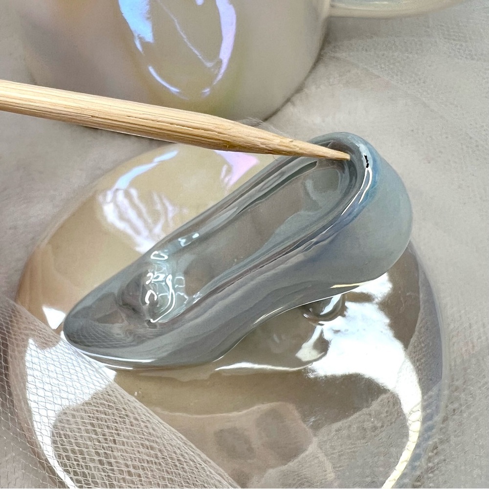Rae Dunn Disney NEW CINDERELLA Mug Glass Slipper Iridescent Black LL Coffee Tea - Picture 13 of 17